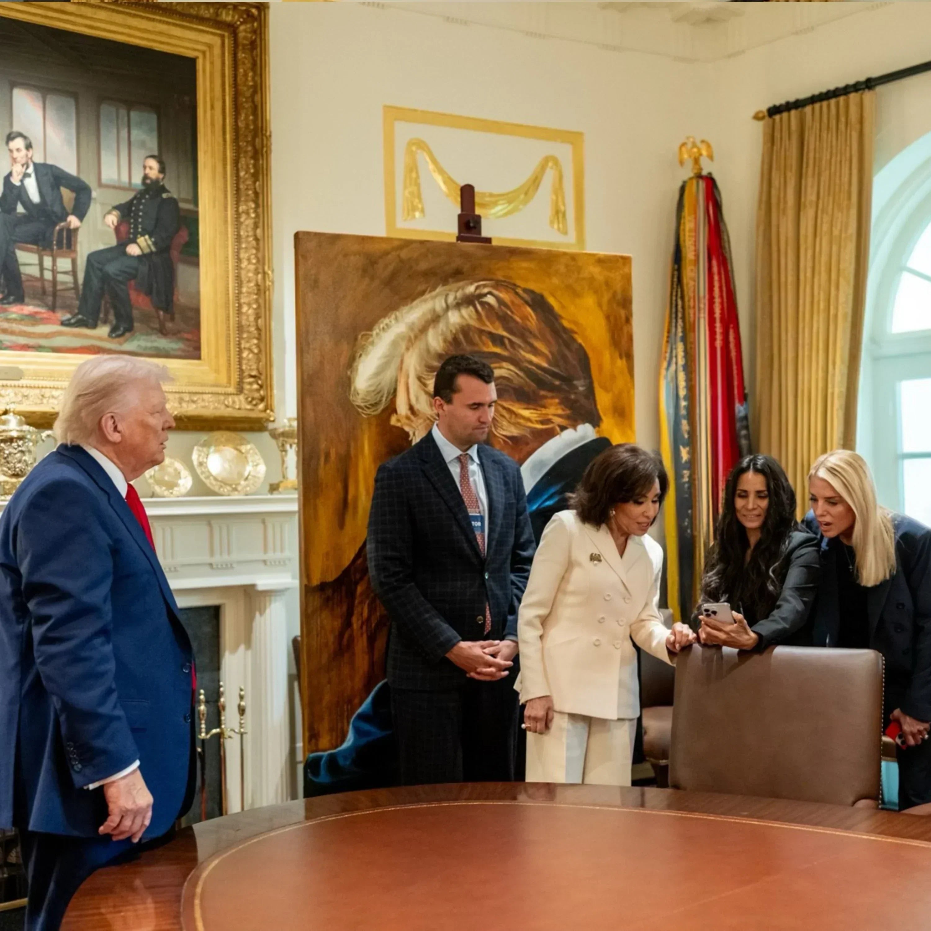 Vanessa Horabuena delivers her painting "Prayers for Our President - For Such a Time as This" to Donald Trump at the White House